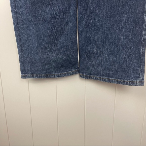 Wrangler Relaxed Fit Jeans 36x32 - Picture 7 of 10